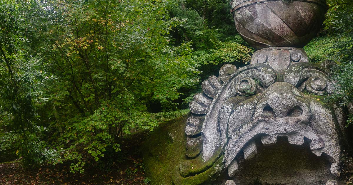ボマルツォの怪物公園